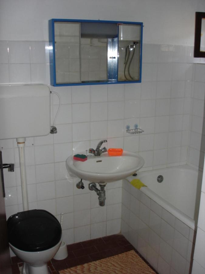 Apartments Vjera Krk Town Quarto foto