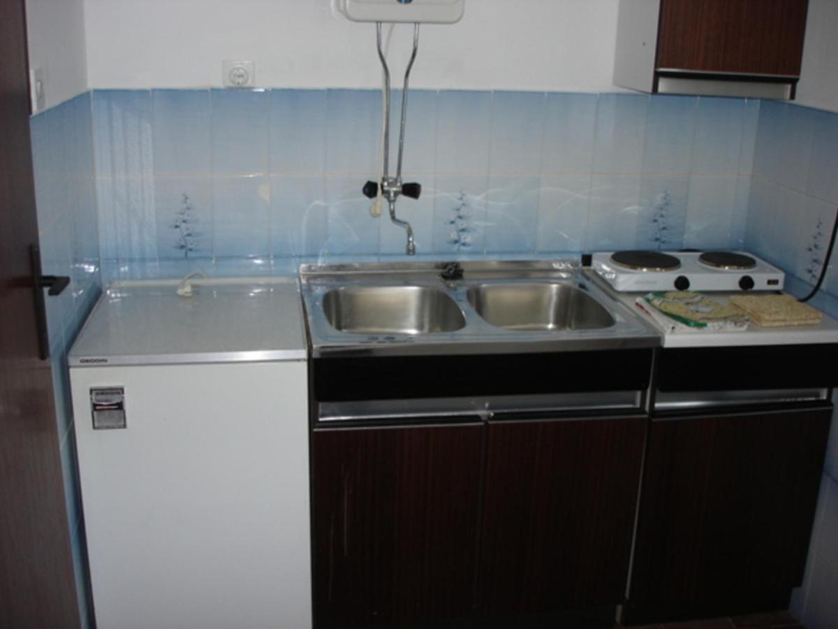 Apartments Vjera Krk Town Exterior foto
